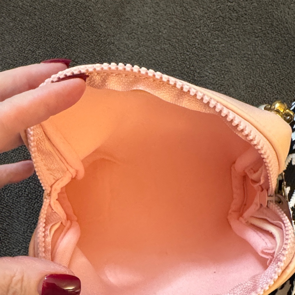 Dior Designer Bag/Pouch. NWOT - Picture 5 of 10